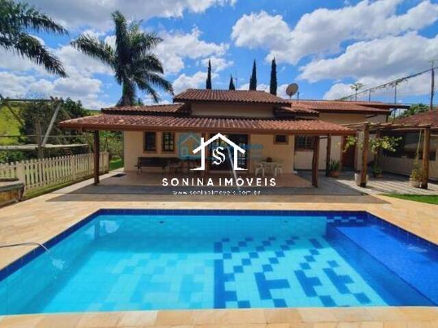 Casa para Venda em Piracaia - 4