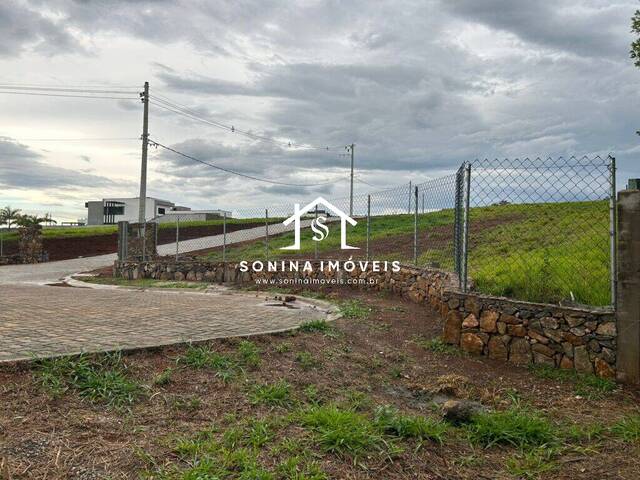 Área para Venda em Joanópolis - 3