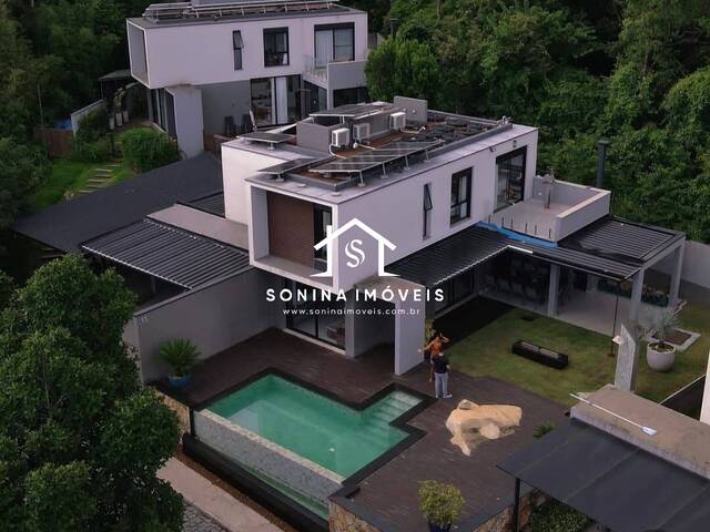 #166 - Casa para Venda em Atibaia - SP