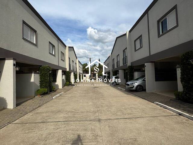 #CA 167 MT - Casa para Venda em Atibaia - SP