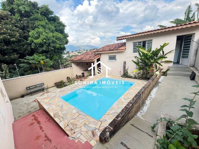 Casa para Venda em Atibaia - 2