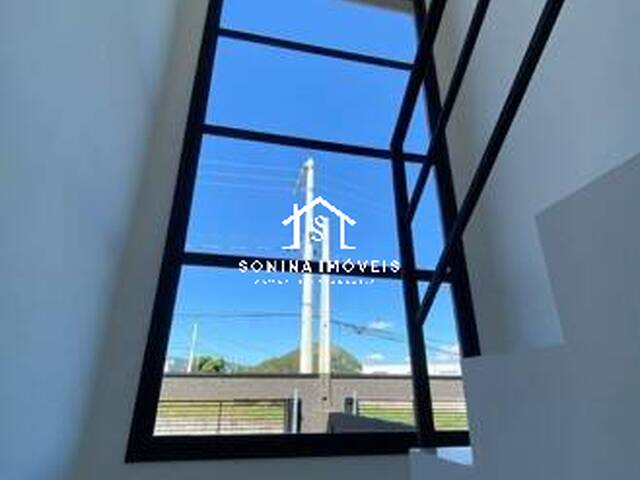 #CA 175 MT - Casa para Venda em Atibaia - SP