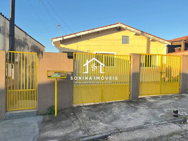 #211 - Casa para Venda em Bom Jesus dos Perdões - SP
