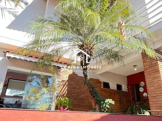 #213 - Casa para Venda em Bom Jesus dos Perdões - SP