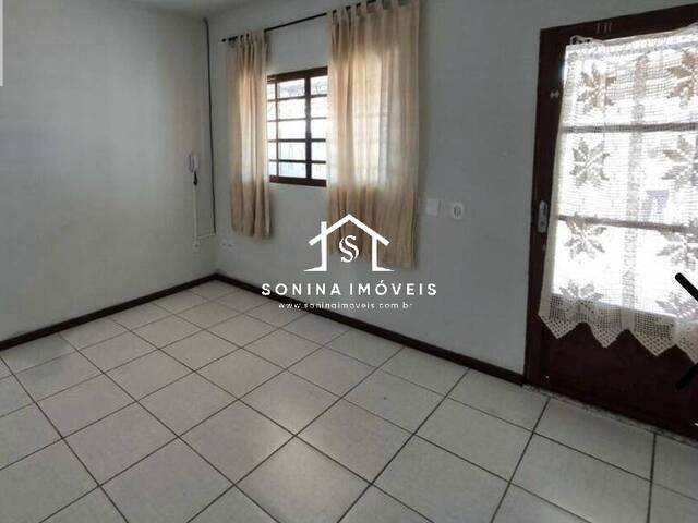 Casa para Locação em Atibaia - 3