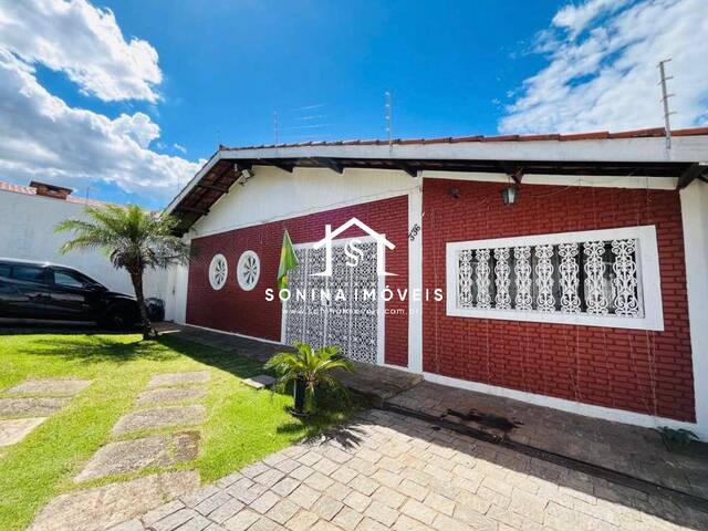Casa para Venda em Atibaia - 3