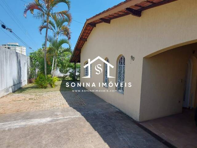 #275 - Casa para Venda em Atibaia - SP