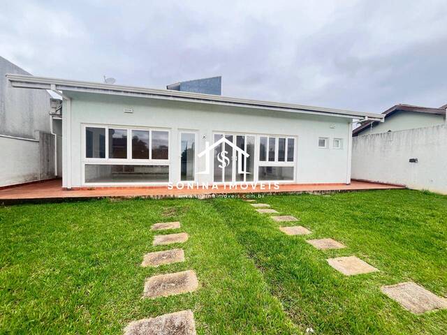 Casa para Venda em Atibaia - 2