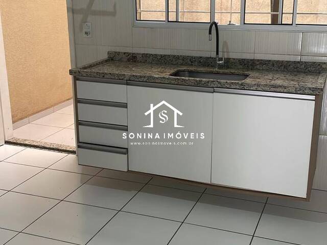 #363 - Casa para Venda em Atibaia - SP