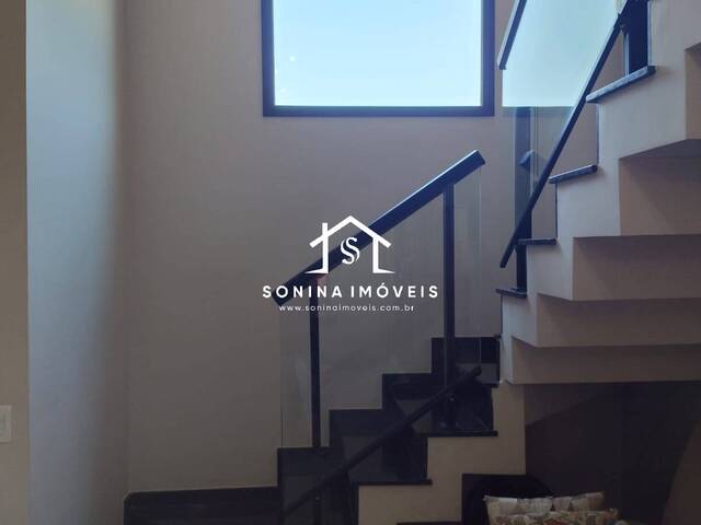 #CA 381 - Casa em condomínio para Venda em Atibaia - SP