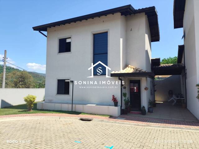 #CA 381 - Casa em condomínio para Venda em Atibaia - SP