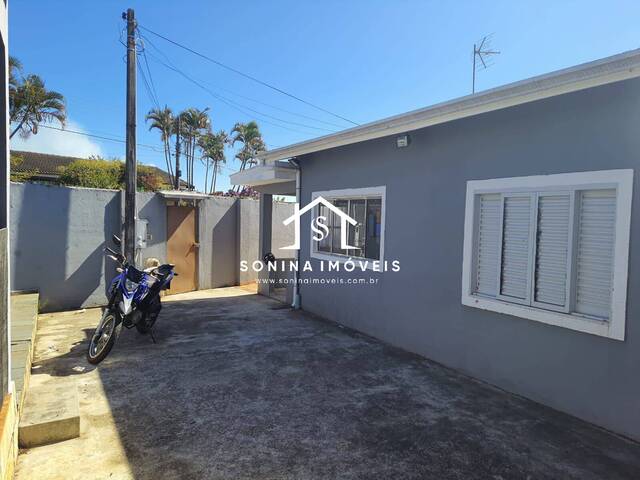 #388 - Casa para Venda em Atibaia - SP