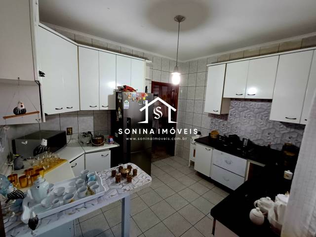 Casa para Venda em Atibaia - 4