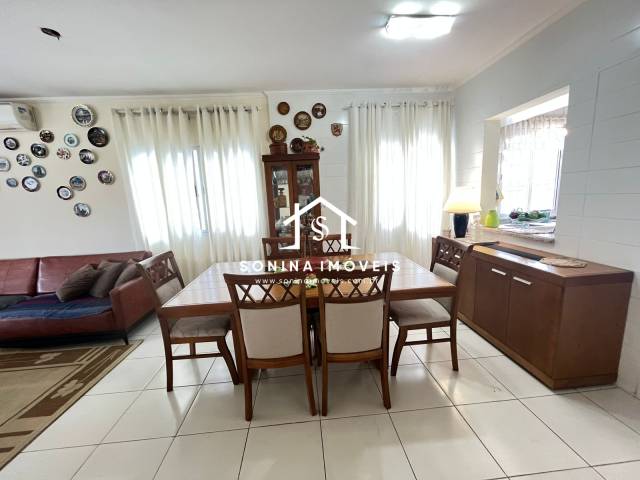 Casa para Venda em Atibaia - 4