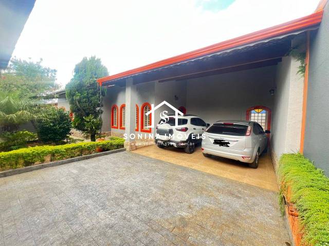 Casa para Venda em Atibaia - 3