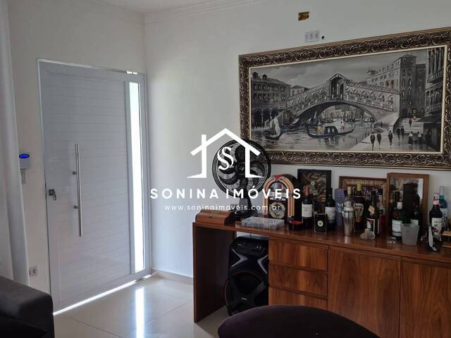 Casa para Venda em Atibaia - 4