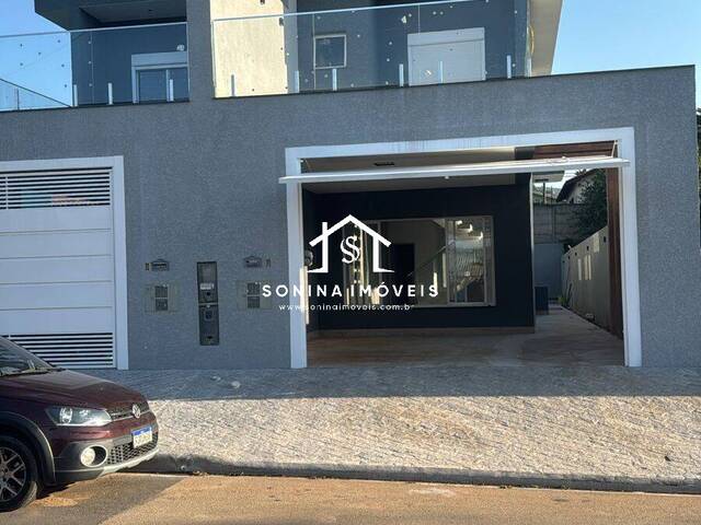 #485 - Casa para Venda em Atibaia - SP