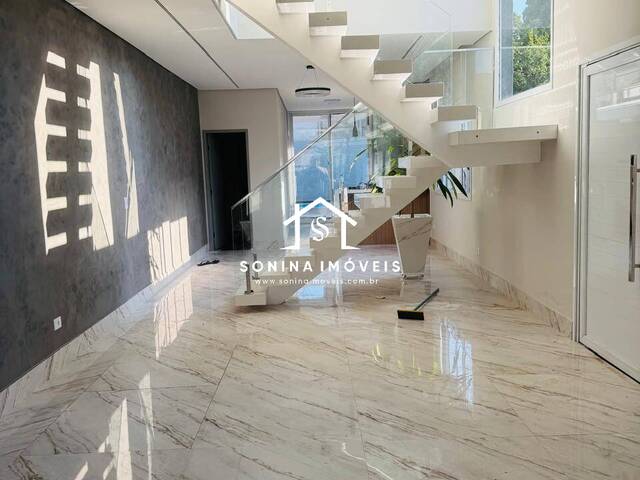 Casa para Venda em Atibaia - 5