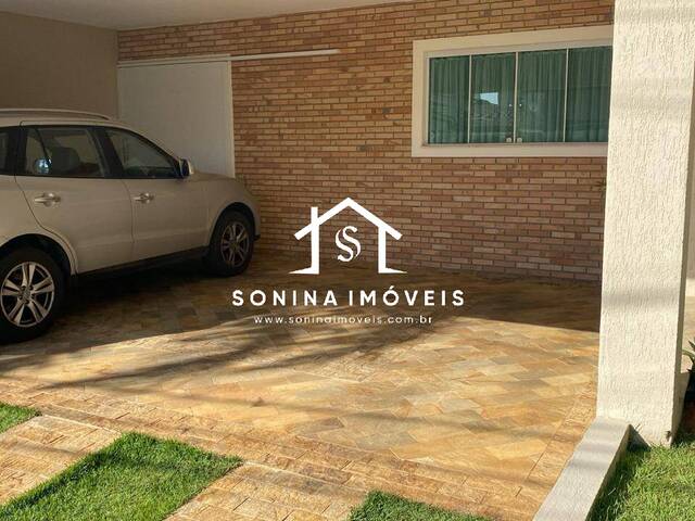 Casa para Venda em Atibaia - 3