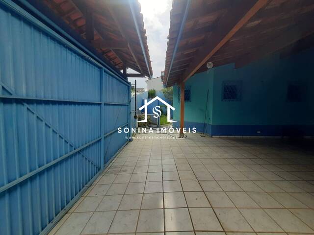 Casa para Venda em Atibaia - 2