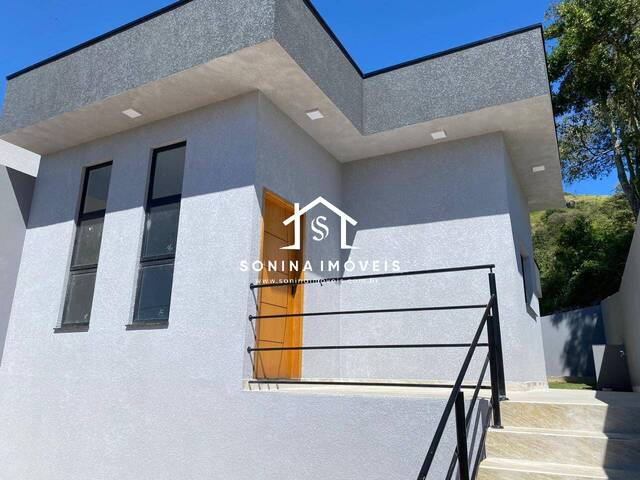 Casa para Venda em Bom Jesus dos Perdões - 2