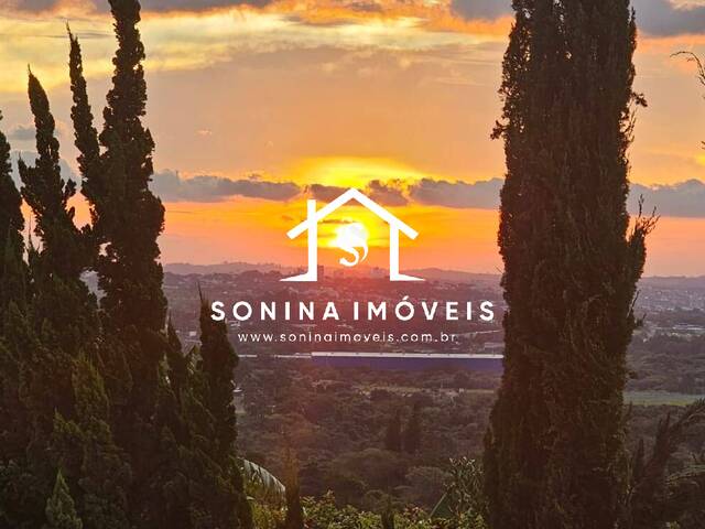 Casa para Venda em Atibaia - 2