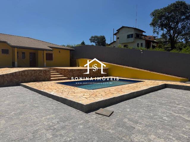 Casa para Venda em Atibaia - 5