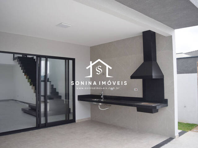 Casa para Venda em Atibaia - 5