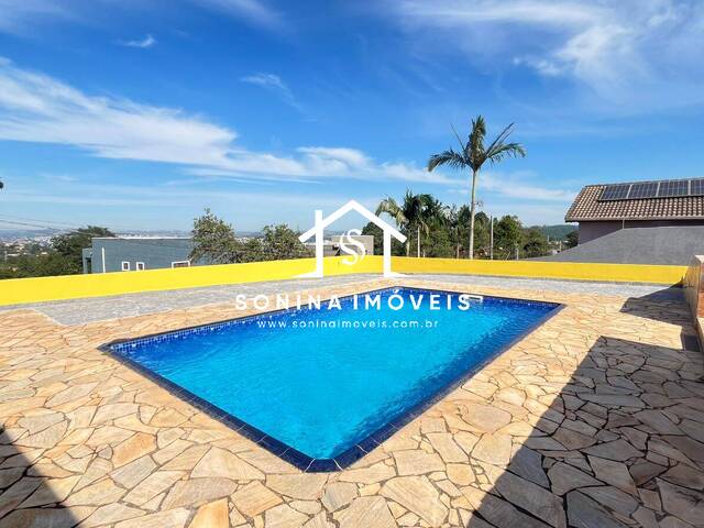 Casa para Venda em Atibaia - 3
