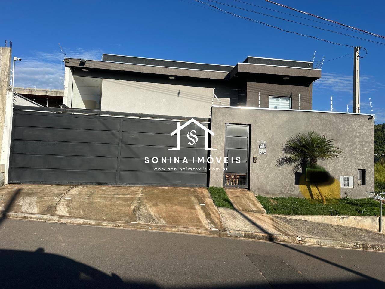 Casa, 4 quartos, 200 m² - Foto 27