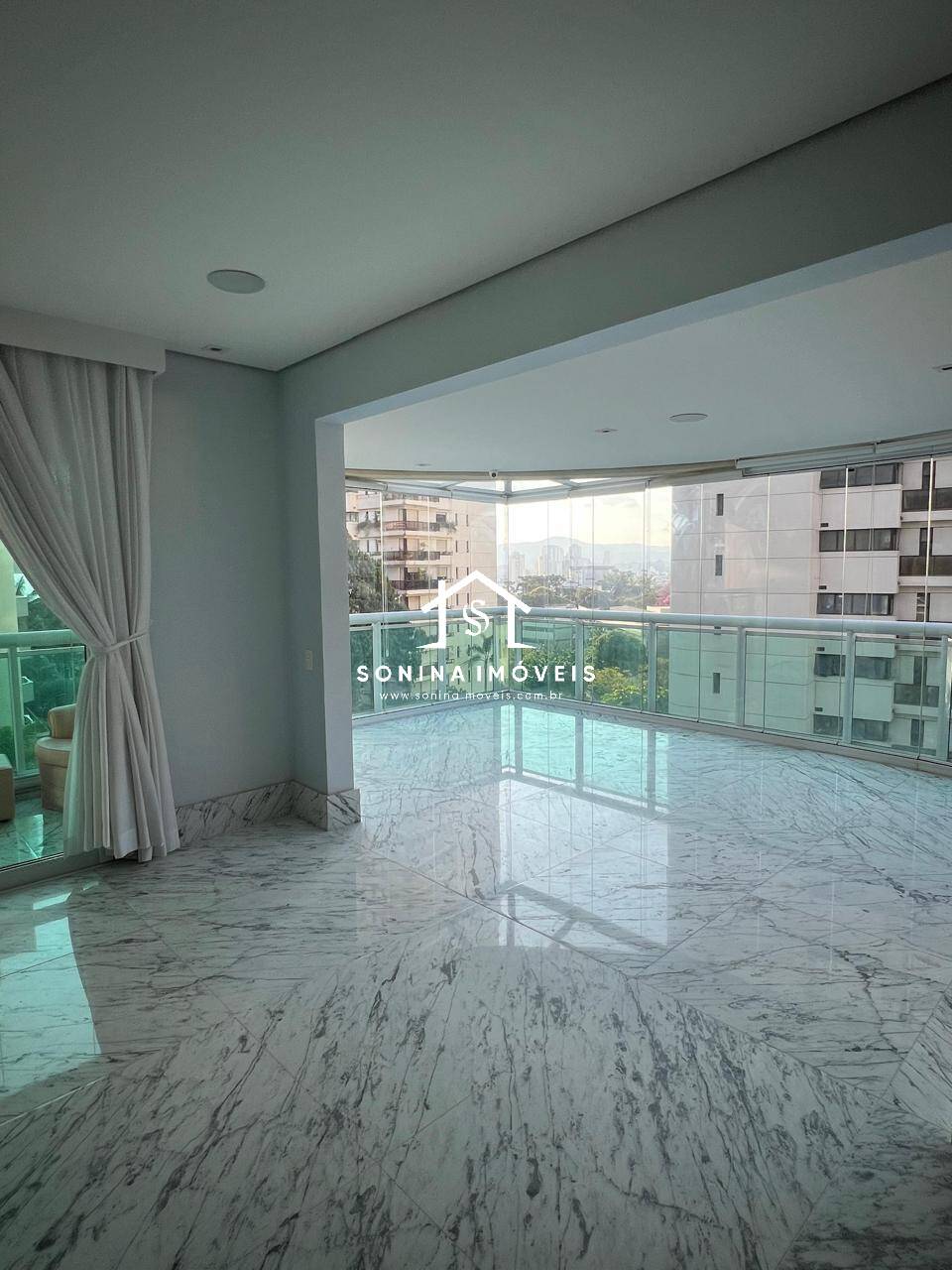 Apartamento, 3 quartos, 220 m² - Foto 5