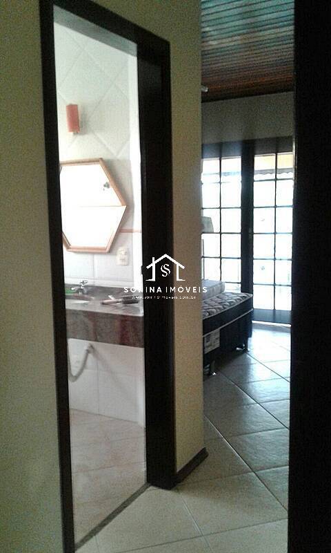 Casa para alugar com 3 quartos, 400m² - Foto 26