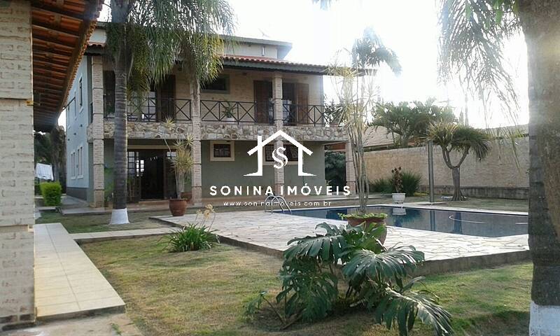 Casa para alugar com 3 quartos, 400m² - Foto 2