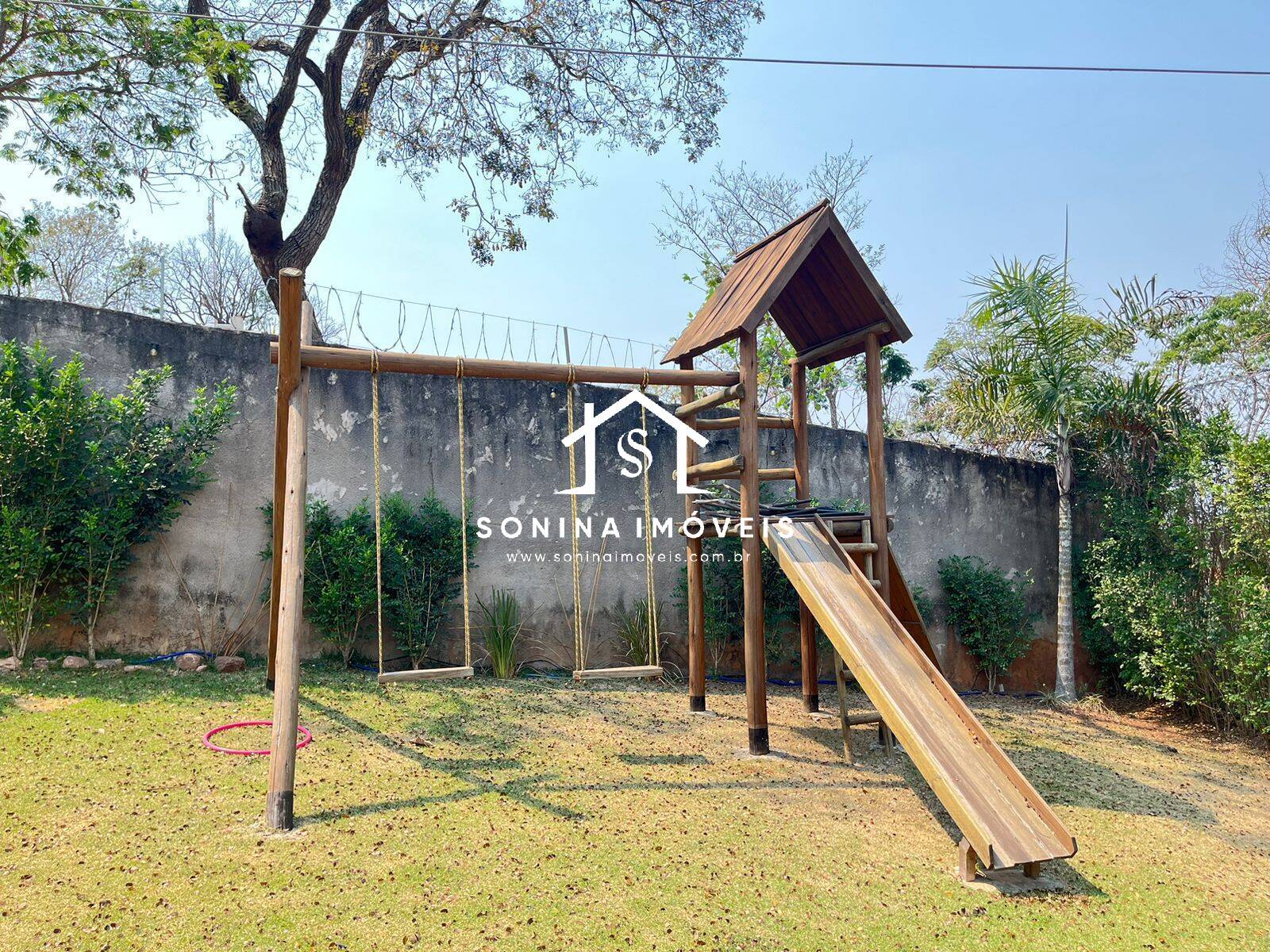 Casa, 4 quartos, 320 m² - Foto 47