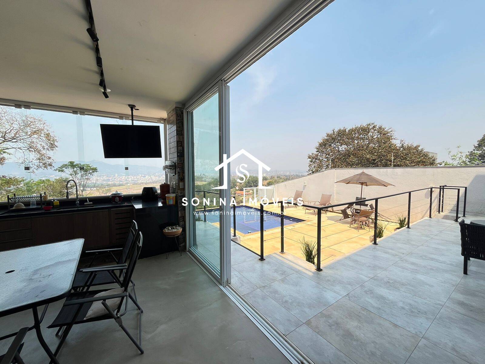 Casa, 4 quartos, 320 m² - Foto 24