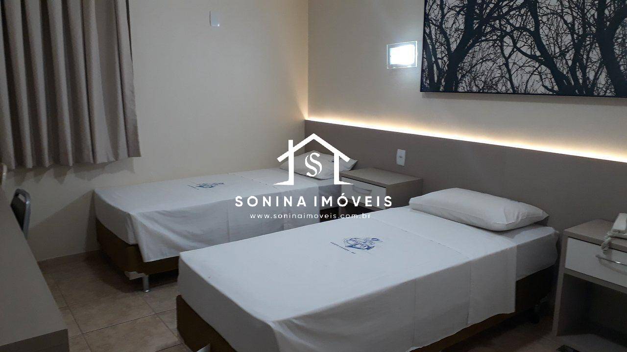 Prédio Inteiro à venda com 93 quartos, 4300m² - Foto 27