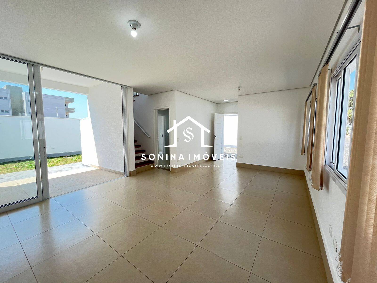 Casa, 3 quartos, 115 m² - Foto 4