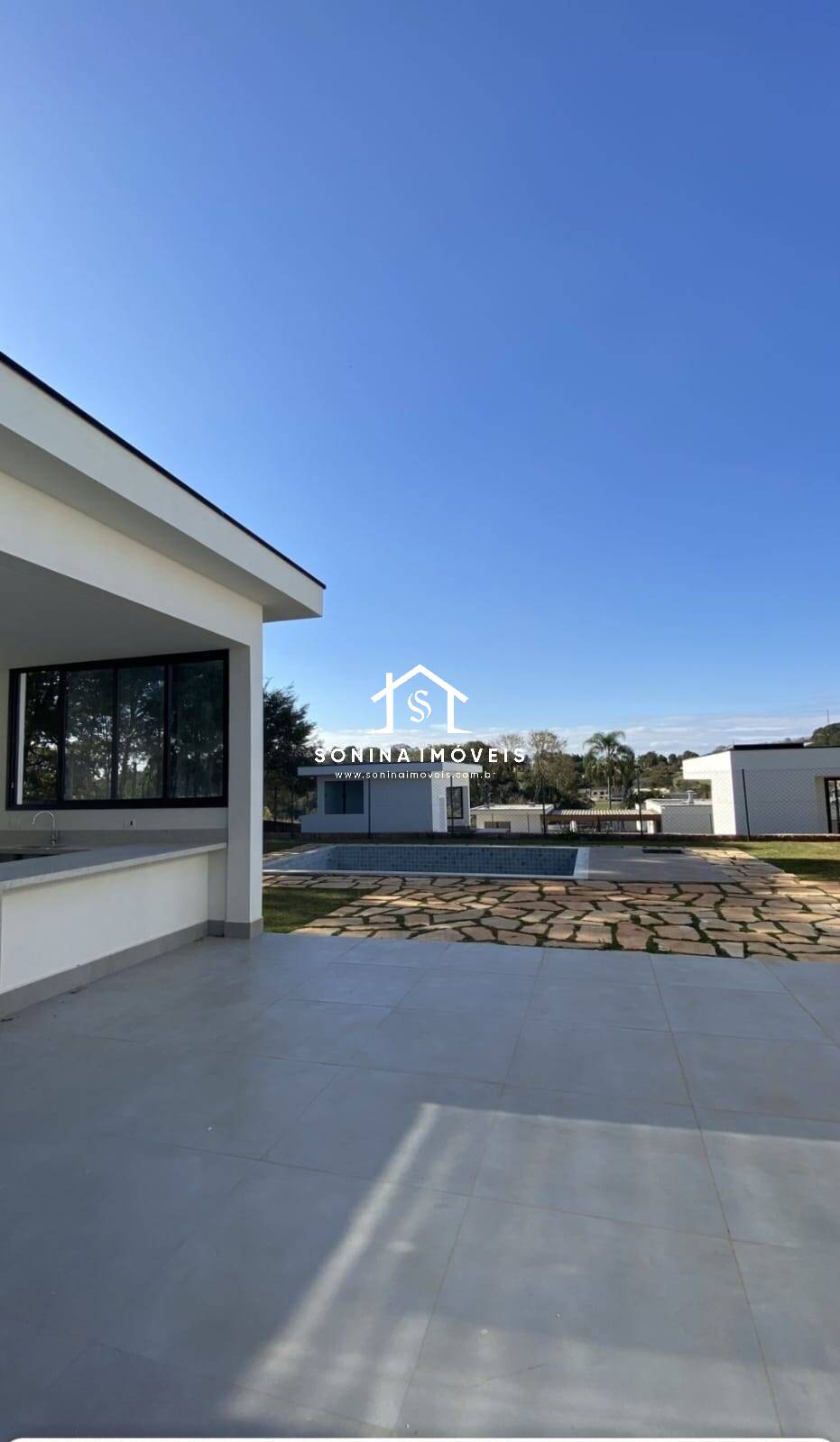 Casa, 3 quartos, 248 m² - Foto 2