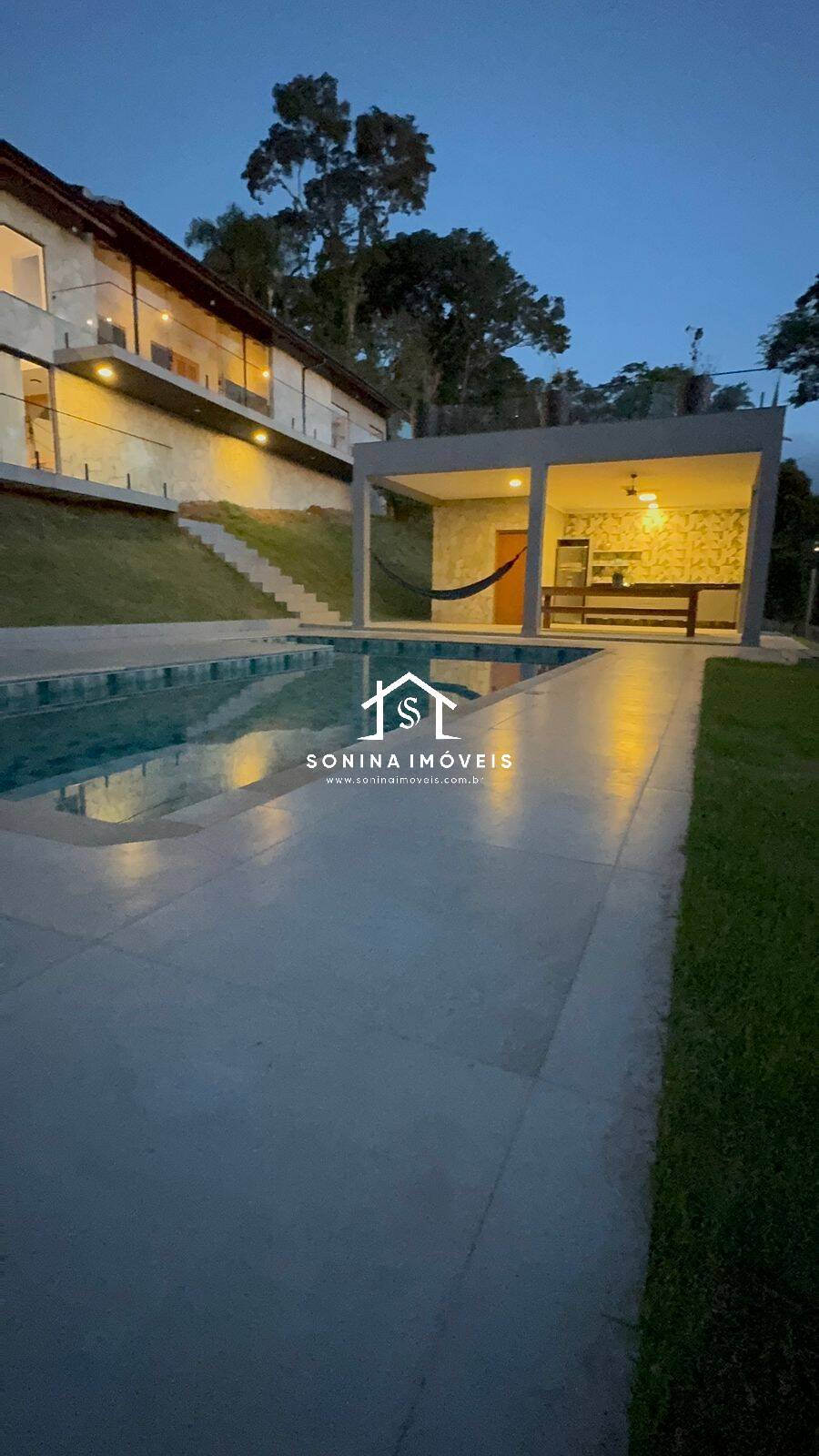 Casa, 4 quartos, 300 m² - Foto 11