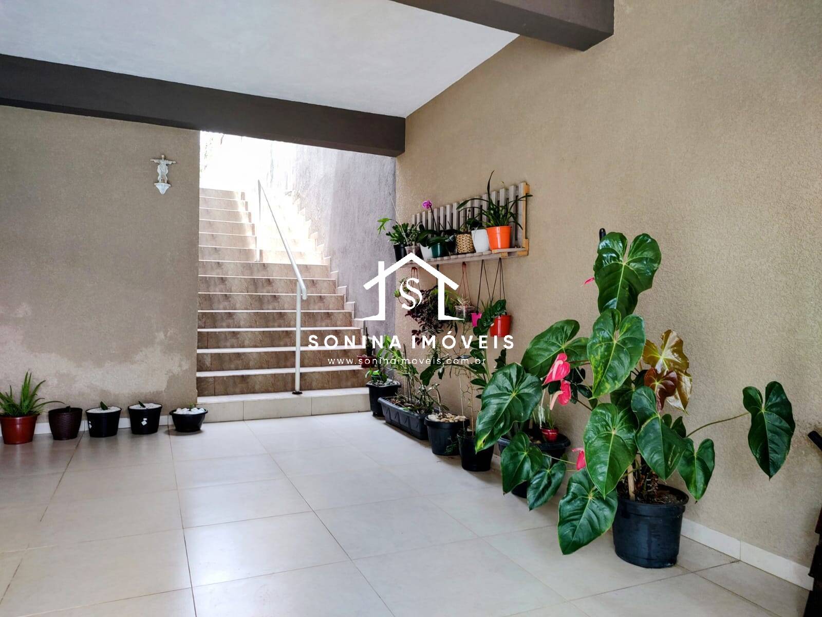 Casa, 3 quartos, 160 m² - Foto 1