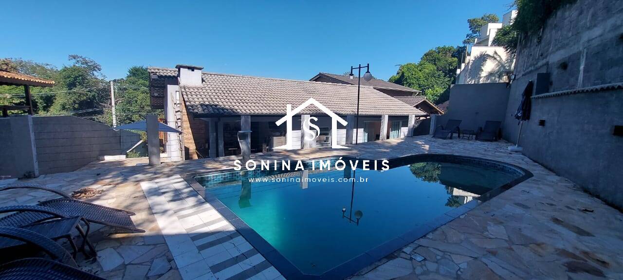 Casa, 3 quartos, 199 m² - Foto 2