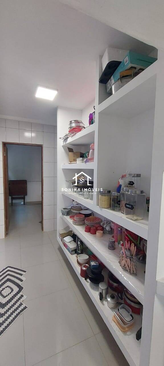 Casa, 3 quartos, 199 m² - Foto 11