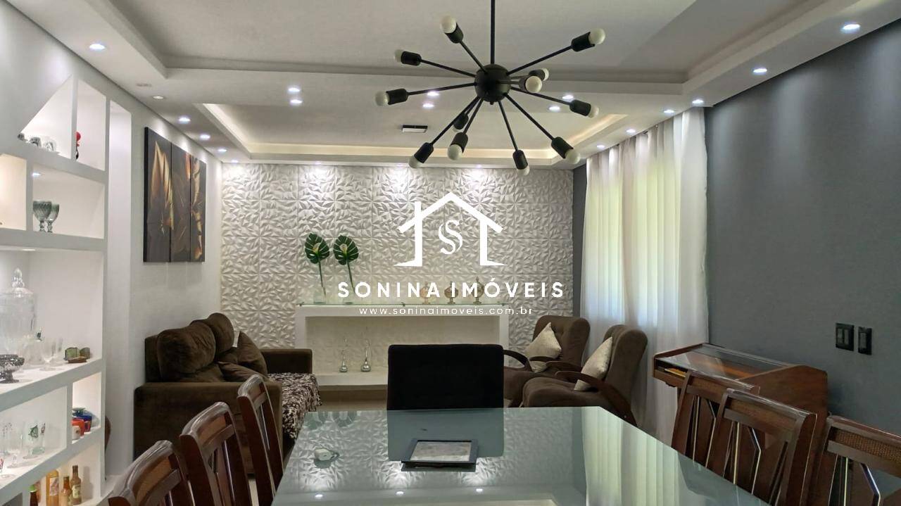 Casa, 3 quartos, 199 m² - Foto 1