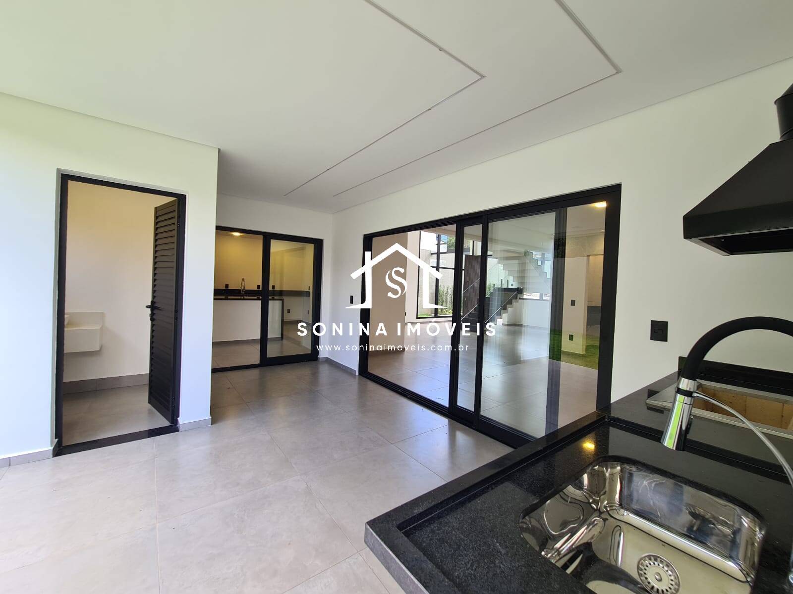 Casa, 3 quartos, 221 m² - Foto 23