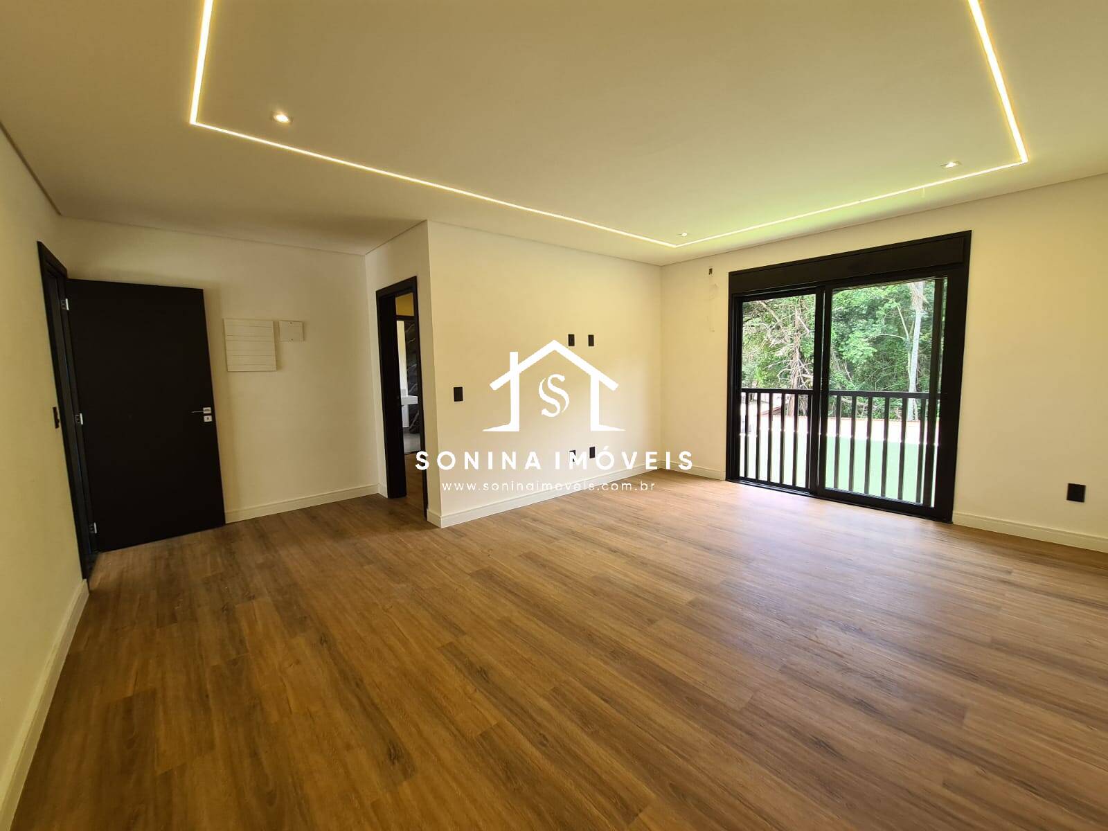 Casa, 3 quartos, 221 m² - Foto 24