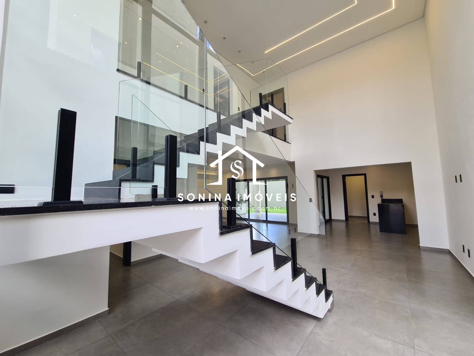 Casa, 3 quartos, 221 m² - Foto 31