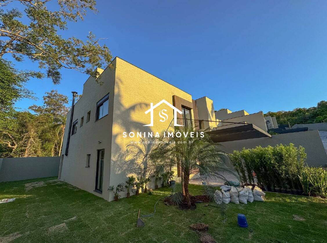 Casa, 3 quartos, 221 m² - Foto 61