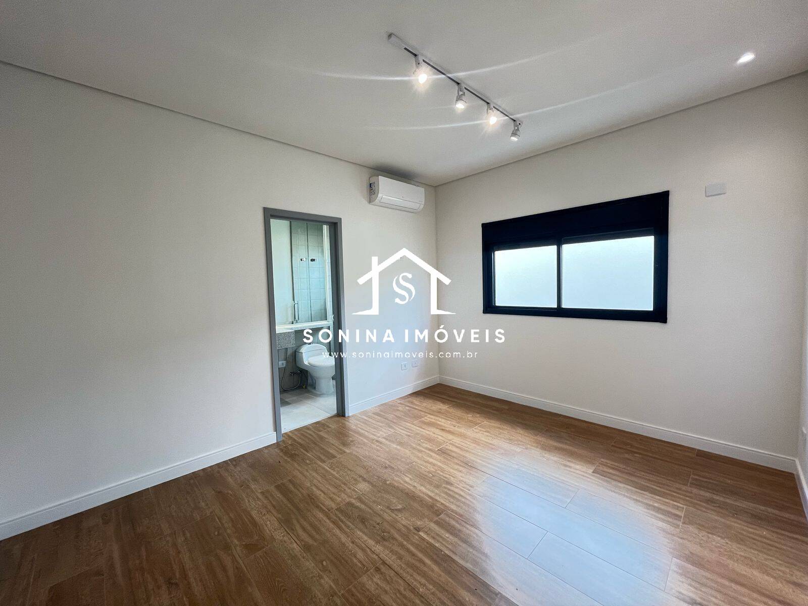 Casa, 3 quartos, 200 m² - Foto 23