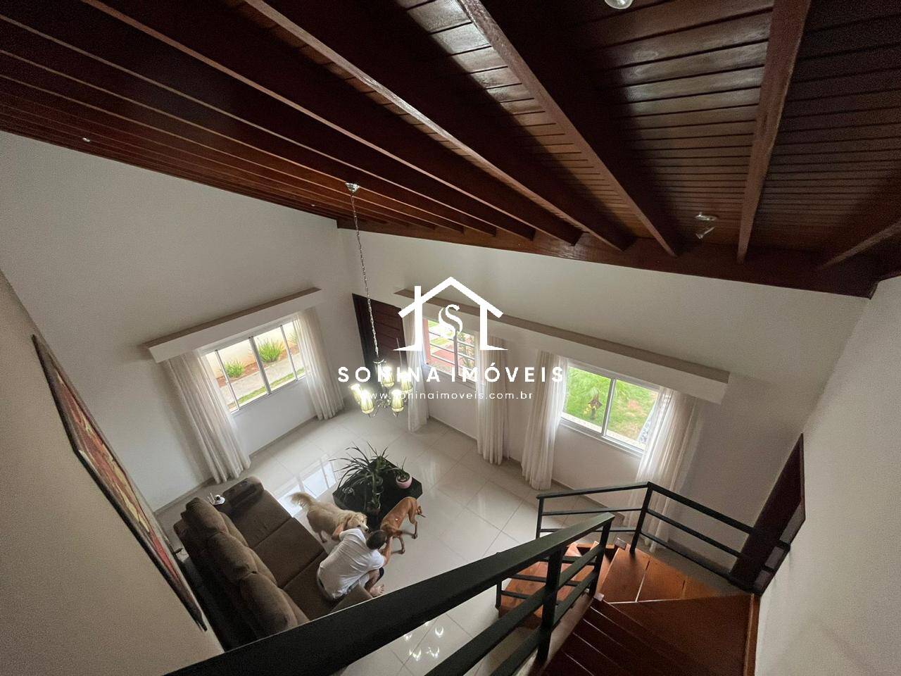 Casa para alugar com 3 quartos, 285m² - Foto 7