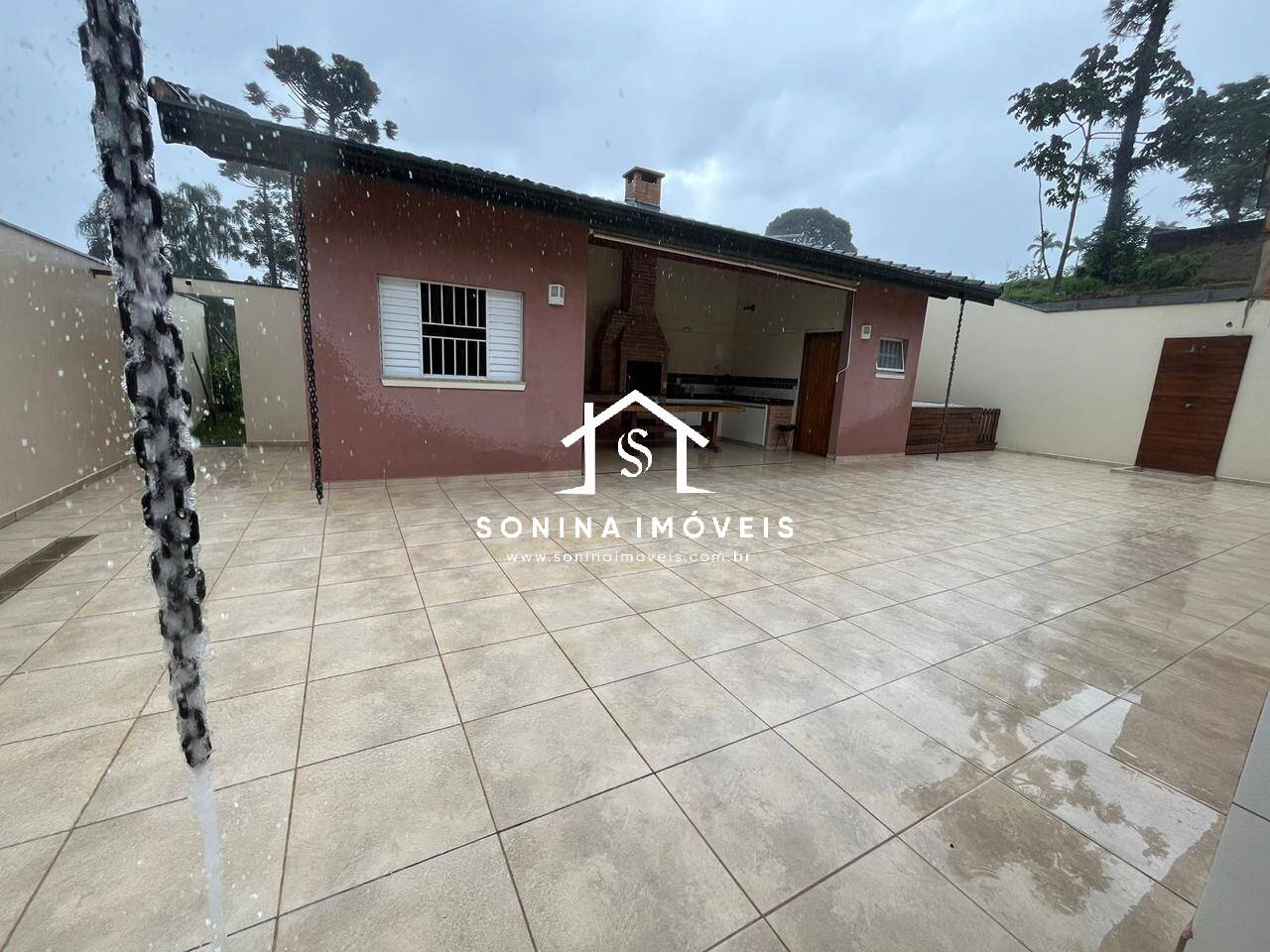 Casa para alugar com 3 quartos, 285m² - Foto 11